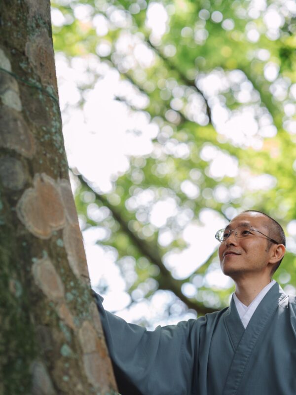 観肇さん
